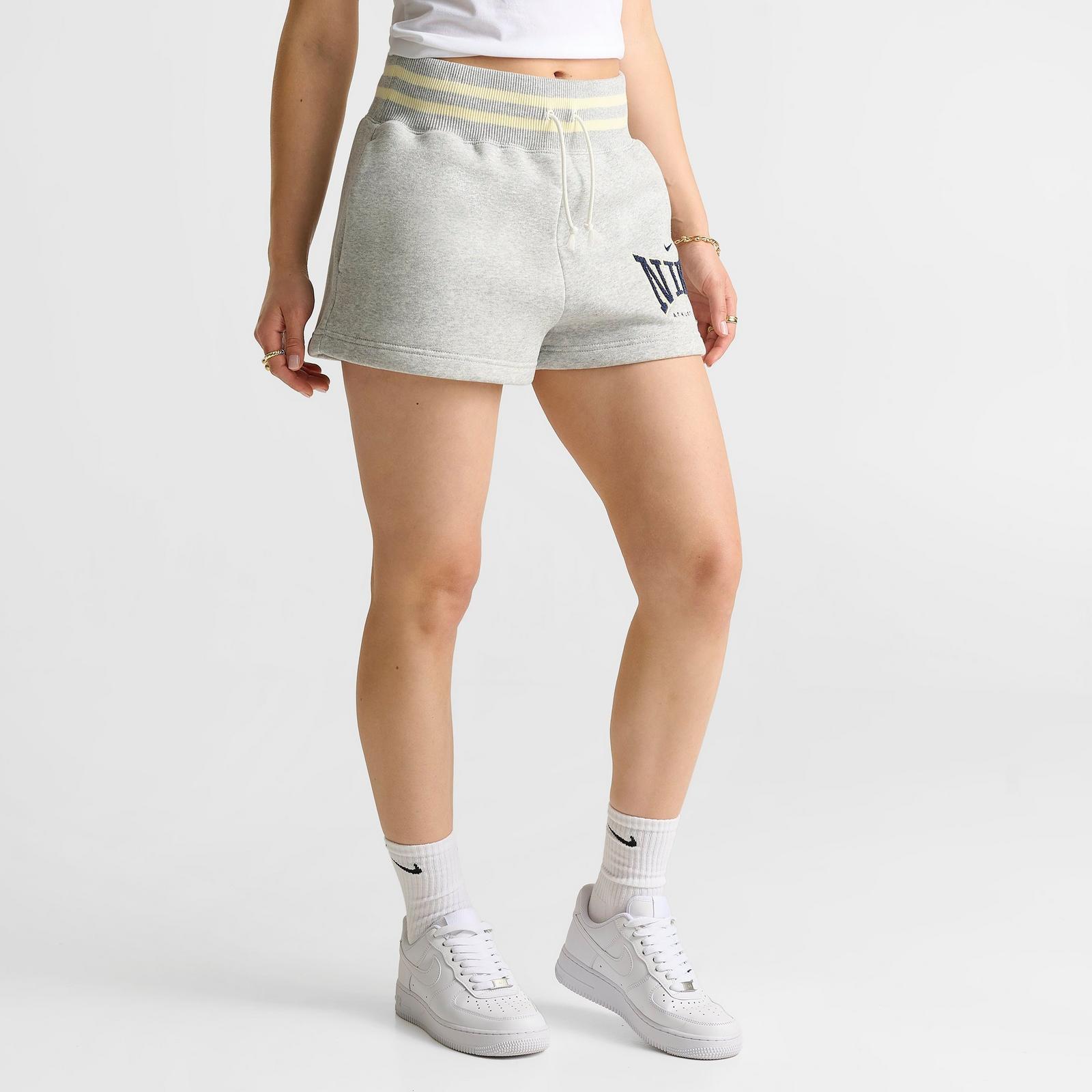 Women's Nike Sportswear Phoenix Fleece 4" High-Waisted Shorts - Pure Platinum/Heather/Midnight Navy