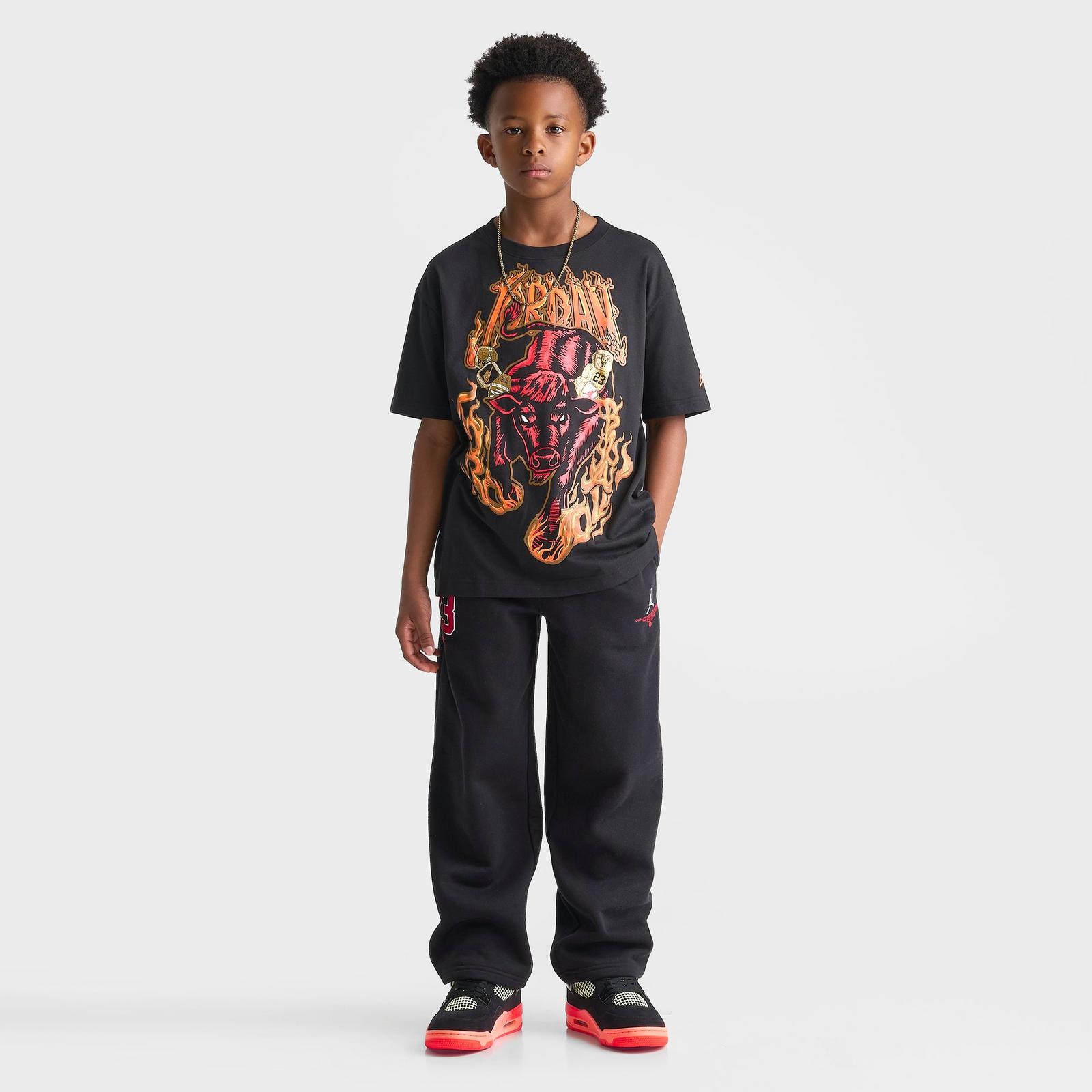 Big Kids' Jordan Toro Bravo Retro Graphic T-Shirt - Black - view 2