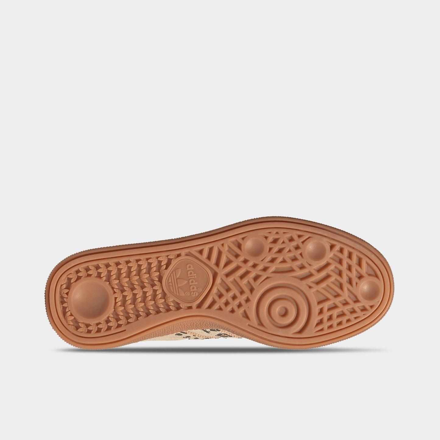 Big Kids' adidas Originals Handball Spezial Casual Shoes - Part 2 - Sand Strata/Cloud White/Mesa - Bottom view