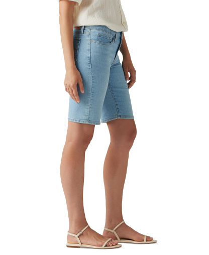 Levi's Women's Mid-Rise Shaping Bermuda Shorts - Double Duty
