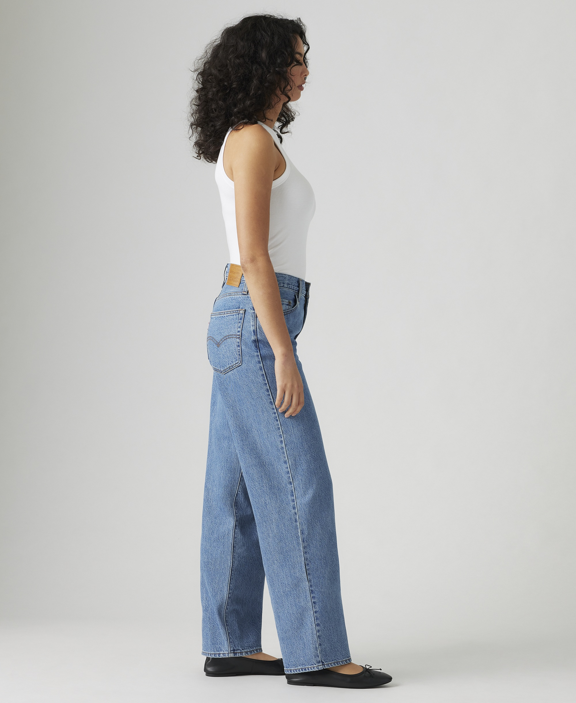 Levi's Premium Women's Mid-Rise Baggy Dad Jeans - Own It Stone