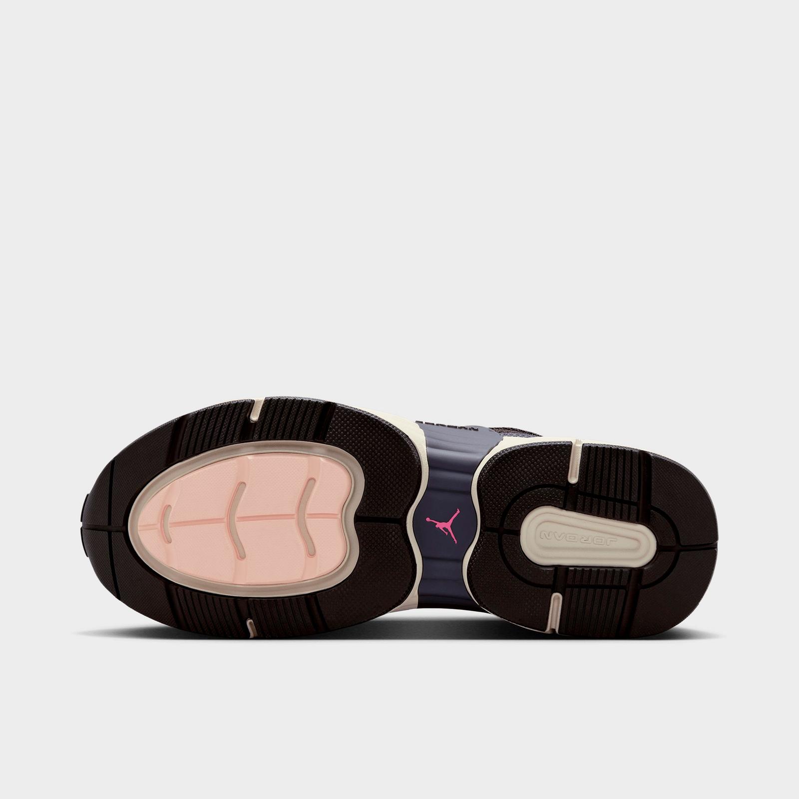 Men's Jordan Trunner O/S Casual Shoes - Burgundy Ash/Dark Raisin/Birch/Pinksicle - view 6