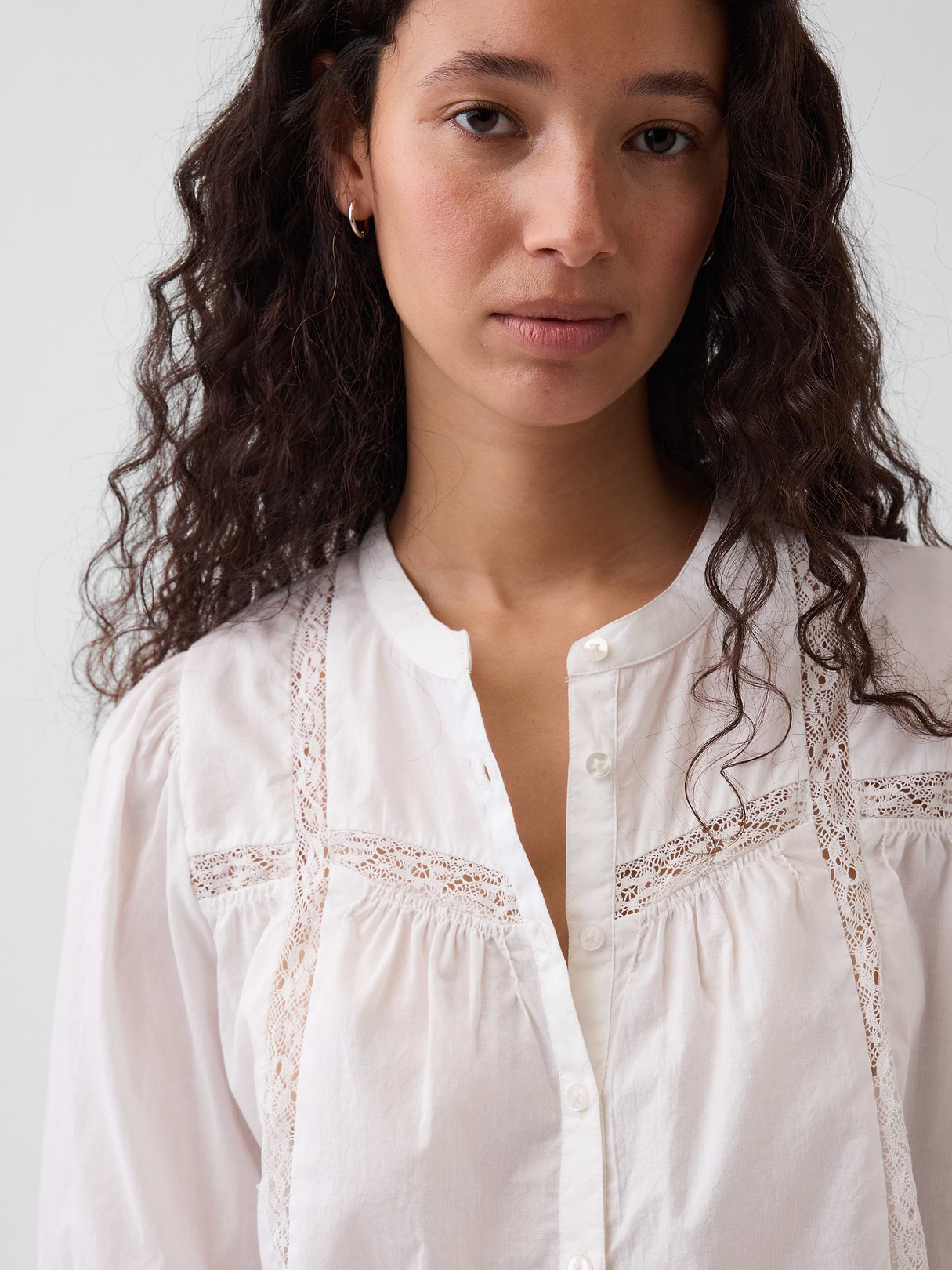 Lace-Trim Button-Front Swing Top - New off white
