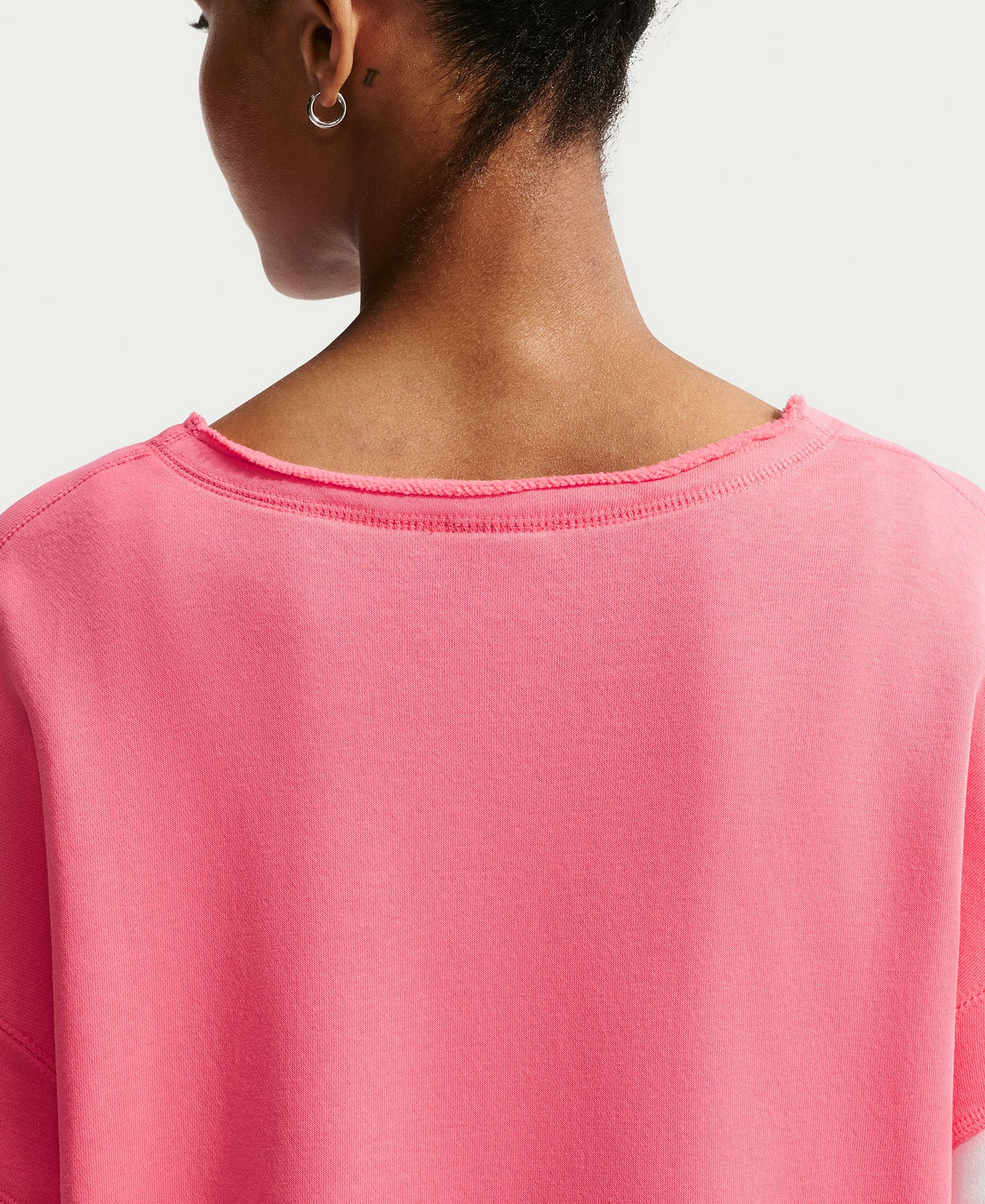 Nike Women's Sportswear Club Fleece Oversized V-Neck Sweatshirt - Sea Coral/sail/sail