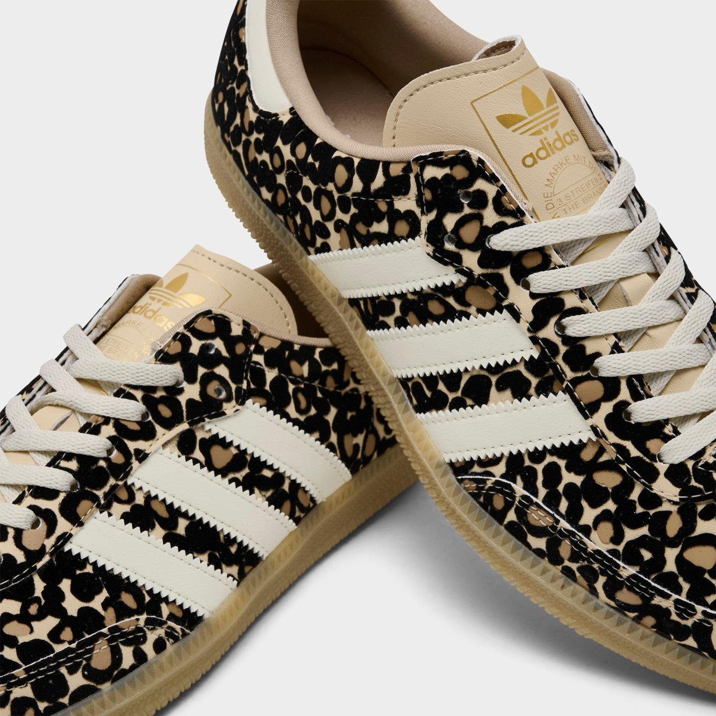 Big Kids' adidas Originals Samba OG Casual Shoes - Part 1 - Sand Strata/Ivory/Gum - Detail shot