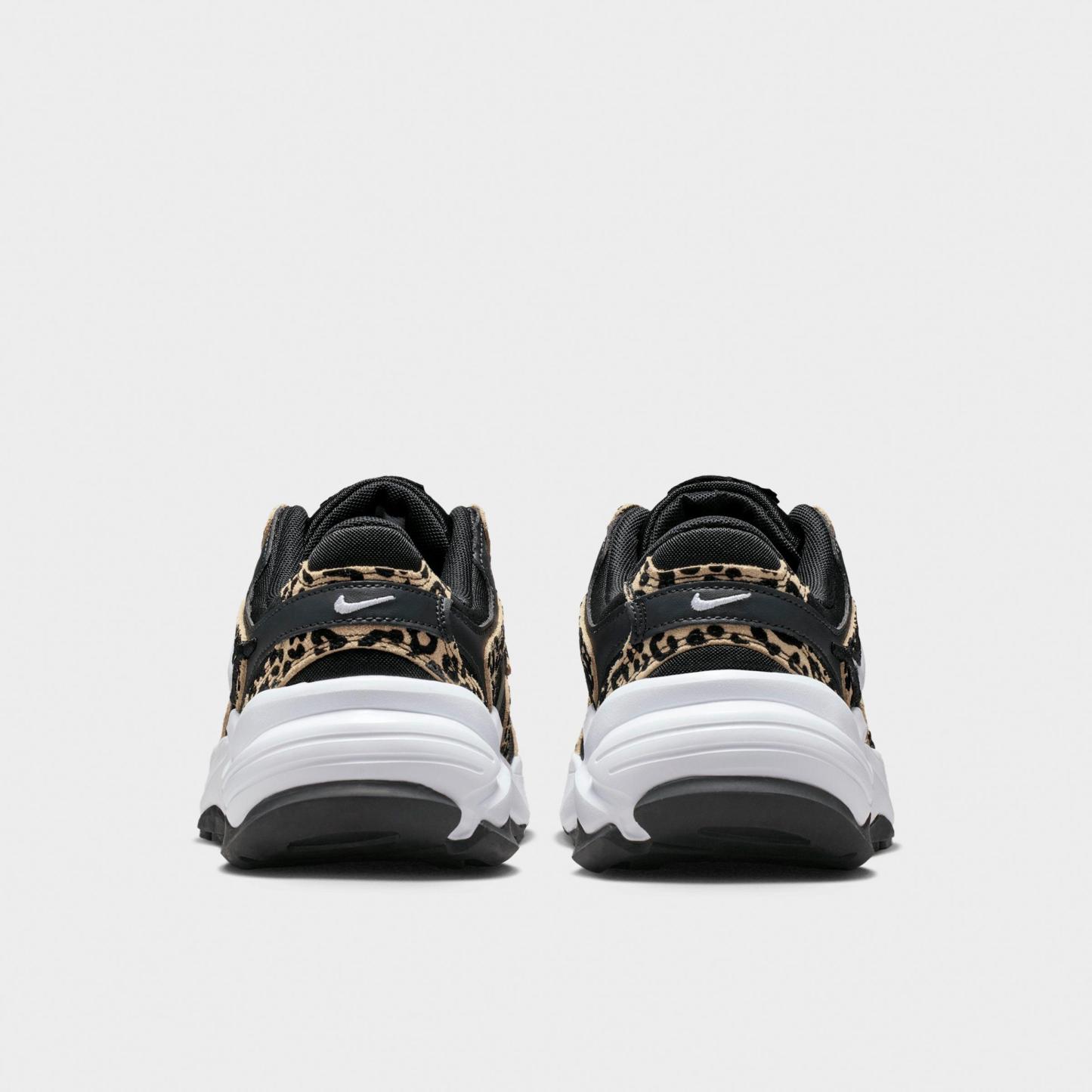 Women's Nithtke AL8 Running Shoes (RUNINSPO) - Black/Off Noir/Hemp/White - Back view