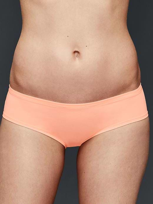 Breathe Hipster - energetic peach