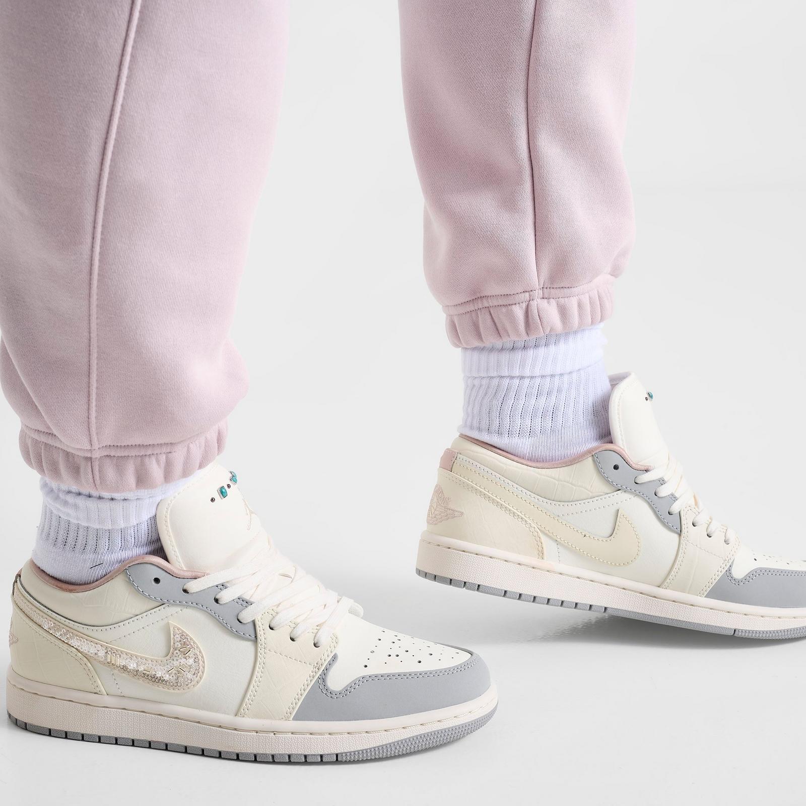 Women's Jordan Brooklyn Fleece Pants - Particle Rose/White - view 6