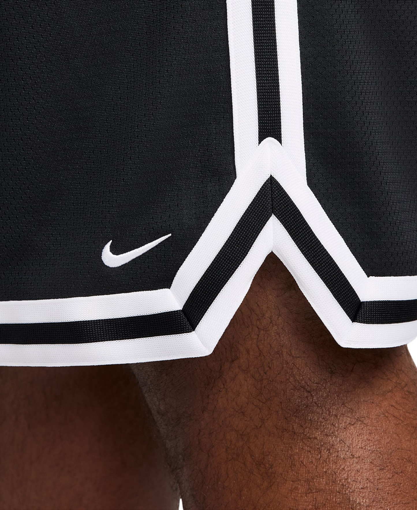 Nike Men's DNA Dri-FIT 8" Basketball Shorts - Black/white/white