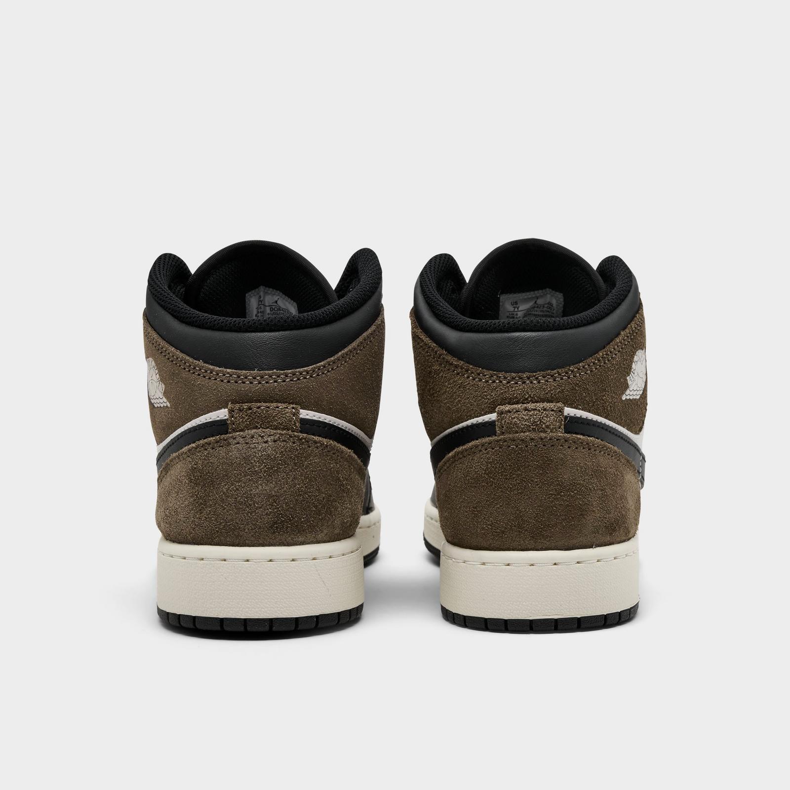 Big Kids' Air Jordan Retro 1 Mid Casual Shoes - Black/Palomino/University Red/Phantom - view 4