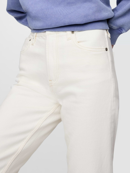 High Rise '90s Slim Straight Jeans - New off white