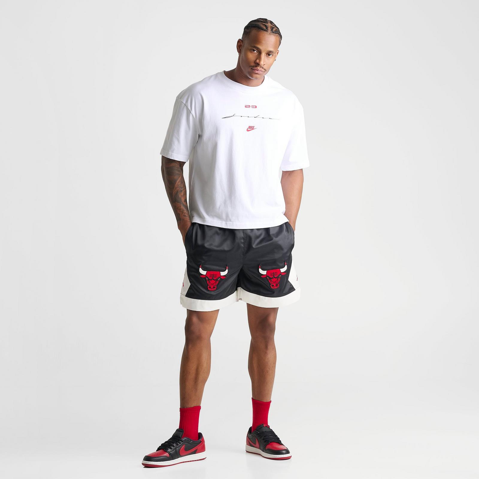 Men's Jordan Flight Muay Thai Woven Shorts - Black/Sail/University Red - view 2