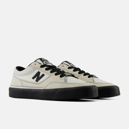 New Balance NB Numeric Franky Villani 417 Low, UN417LCR