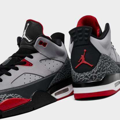 Men's Air Jordan Son of Mars Low Casual Shoes - White/Varsity Red/Light Smoke Grey/True Blue - view 3