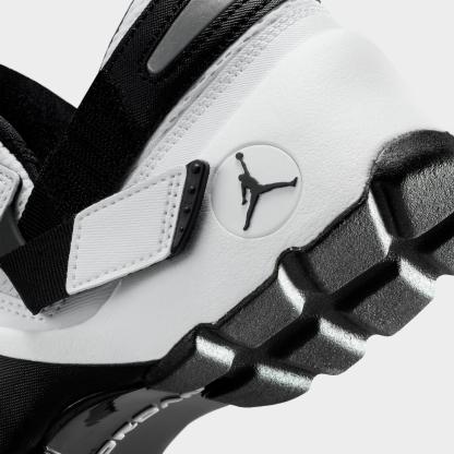 Women's Jordan Trunner LX Casual Shoes - White/Black/Reflective Silver - view 3