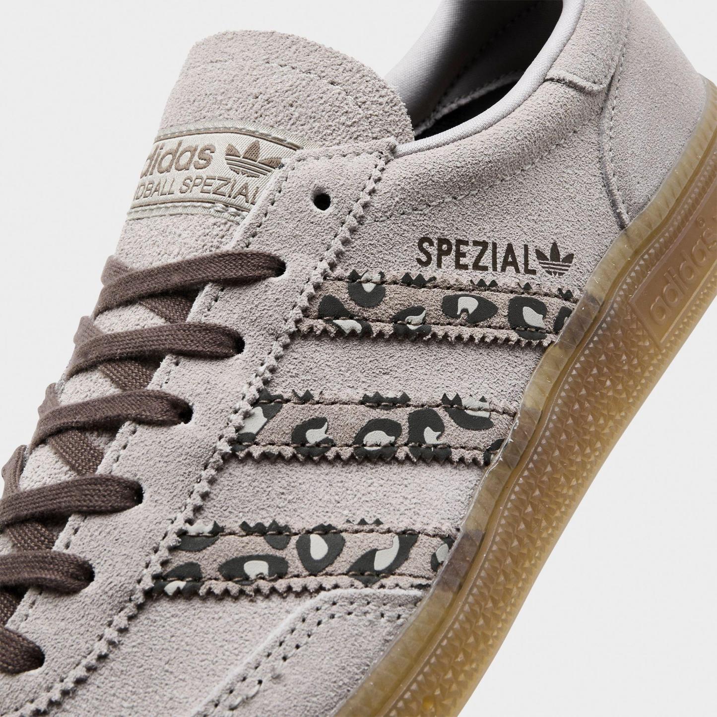 Big Kids' adidas Originals Handball Spezial Casual Shoes - Part 2 - Brown/Leopard - Detail shot
