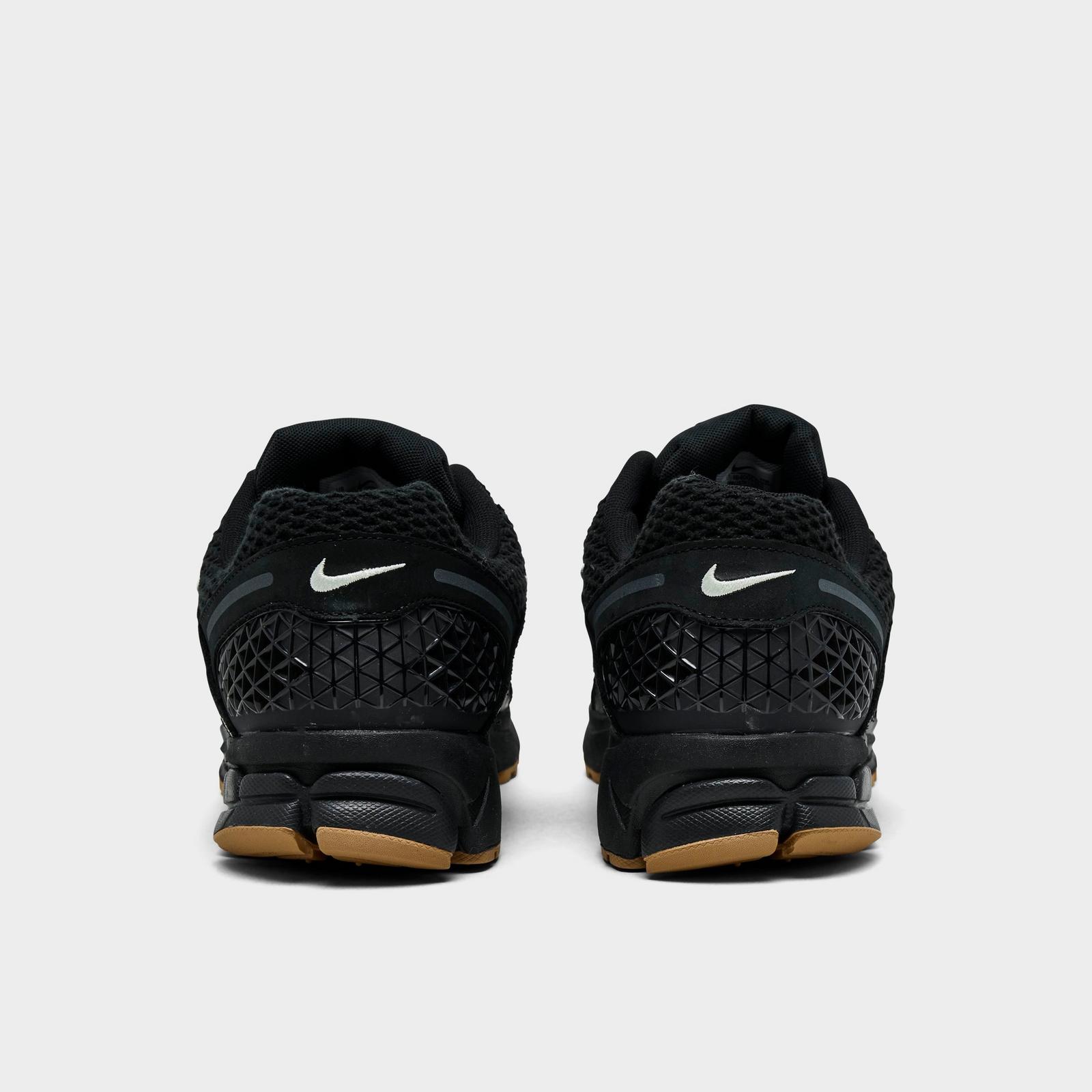 Men's Nike Zoom Vomero 5 Casual Shoes - Black/Gum