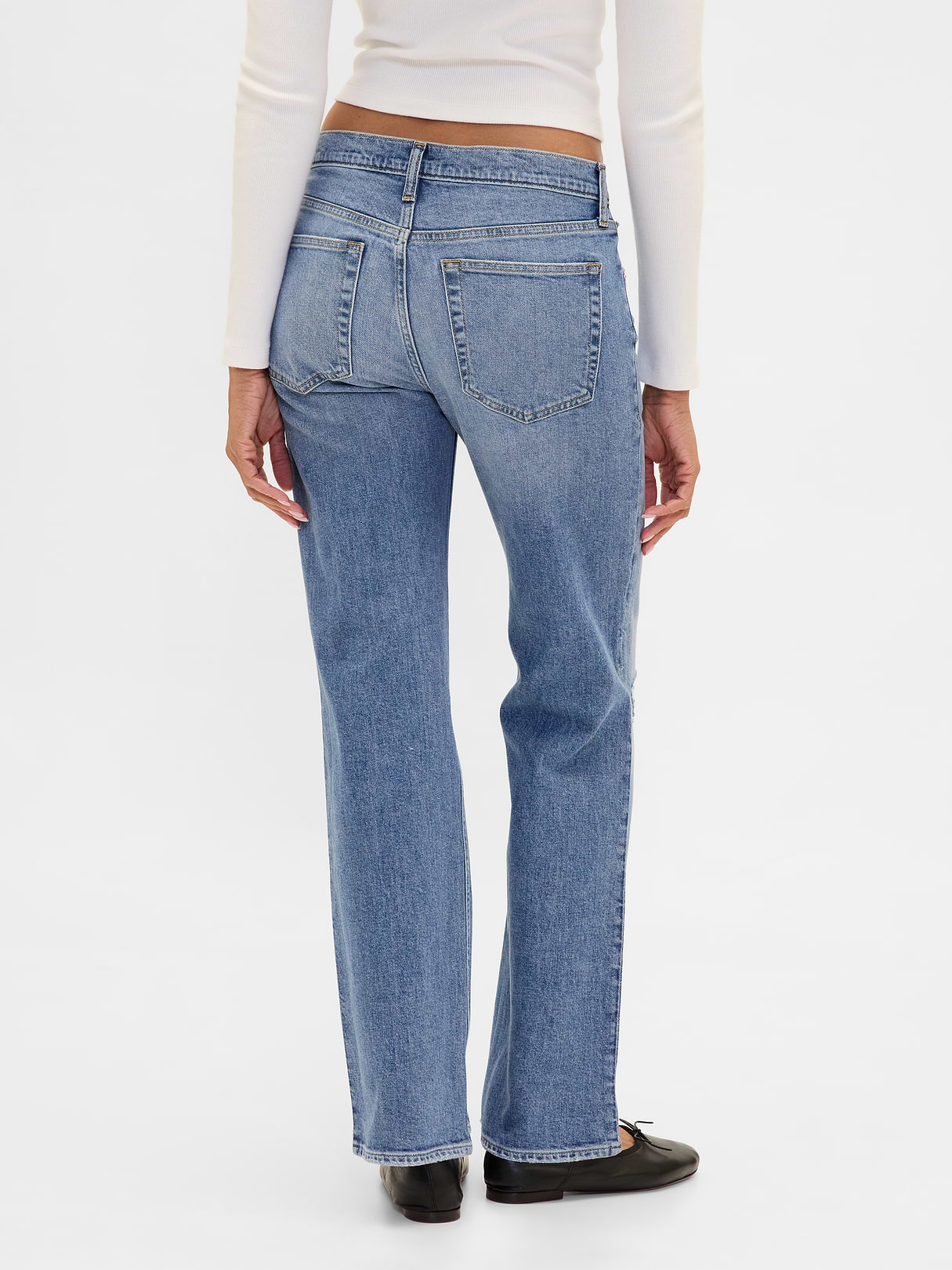 Mid Rise Relaxed Straight Jeans - Medium indigo