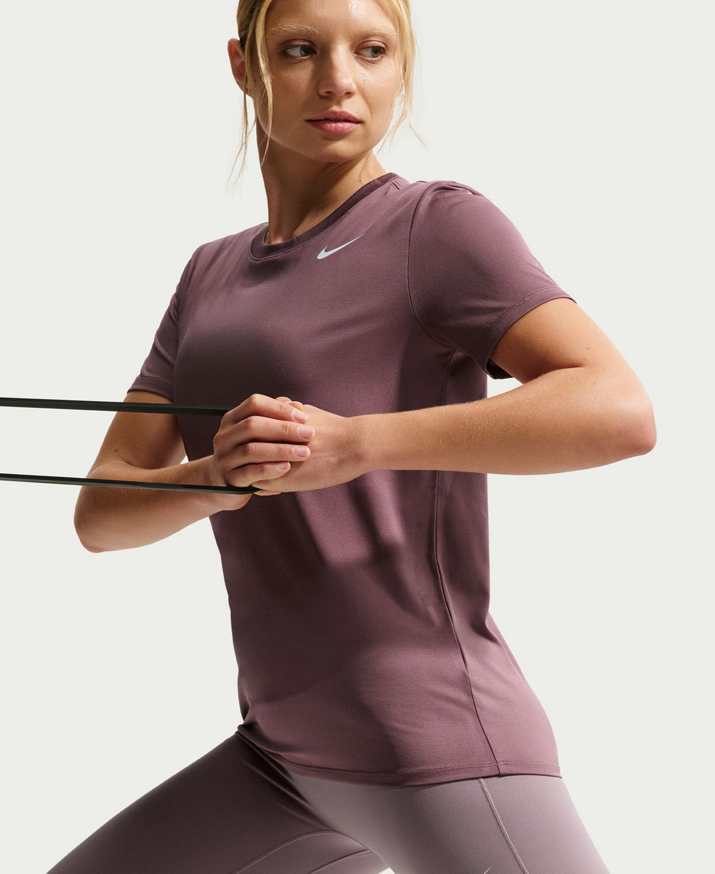 Nike Women's Seamless Front High-Waisted Leggings - Light Violet Ore/White