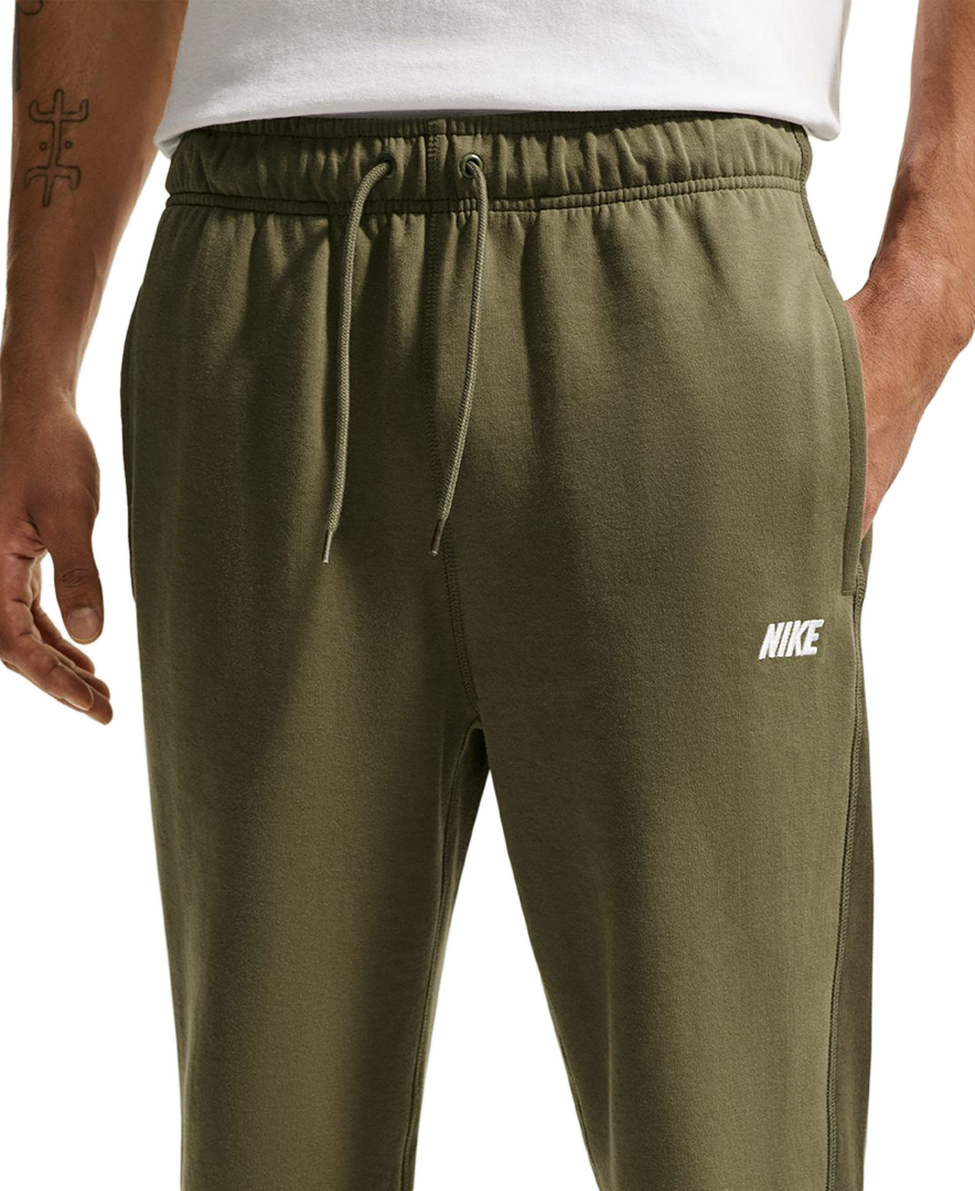 Nike Sportswear Club Men's Varsity Open-Hem Pants - Medium Olive/White