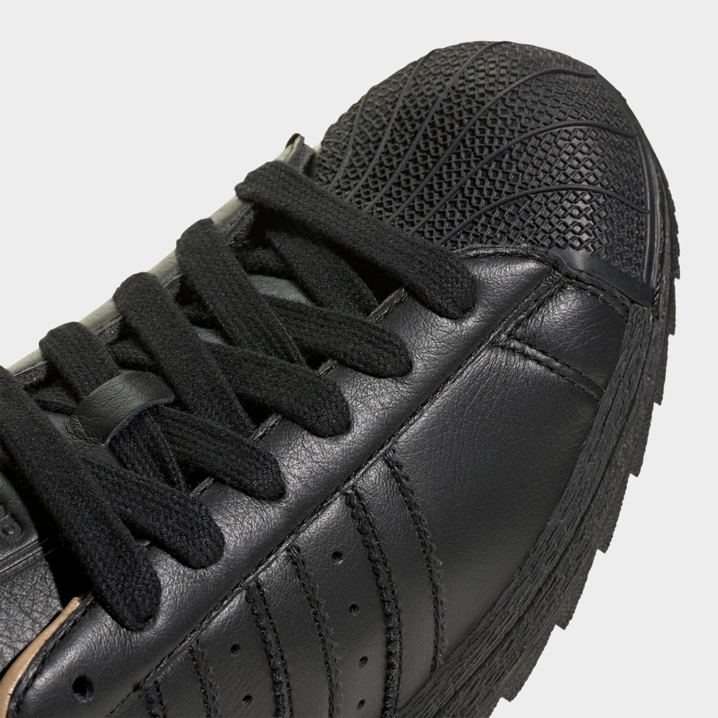 Men's adidas Originals Superstar II Ripple Casual Shoes - Core Black/Core Black/Warm Sandstone - Detail shot