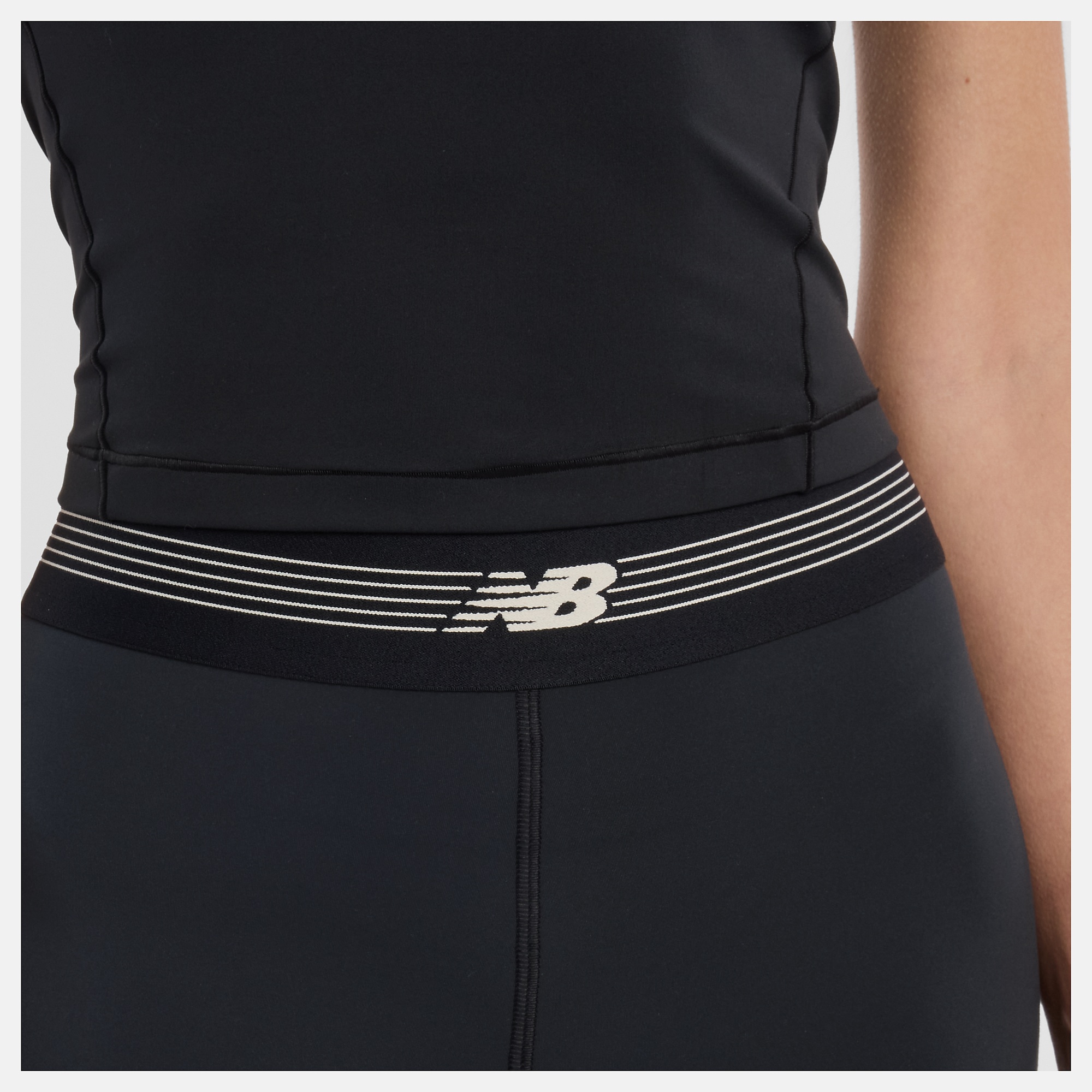 New Balance AC Train Legging 25", WB6160E1BK