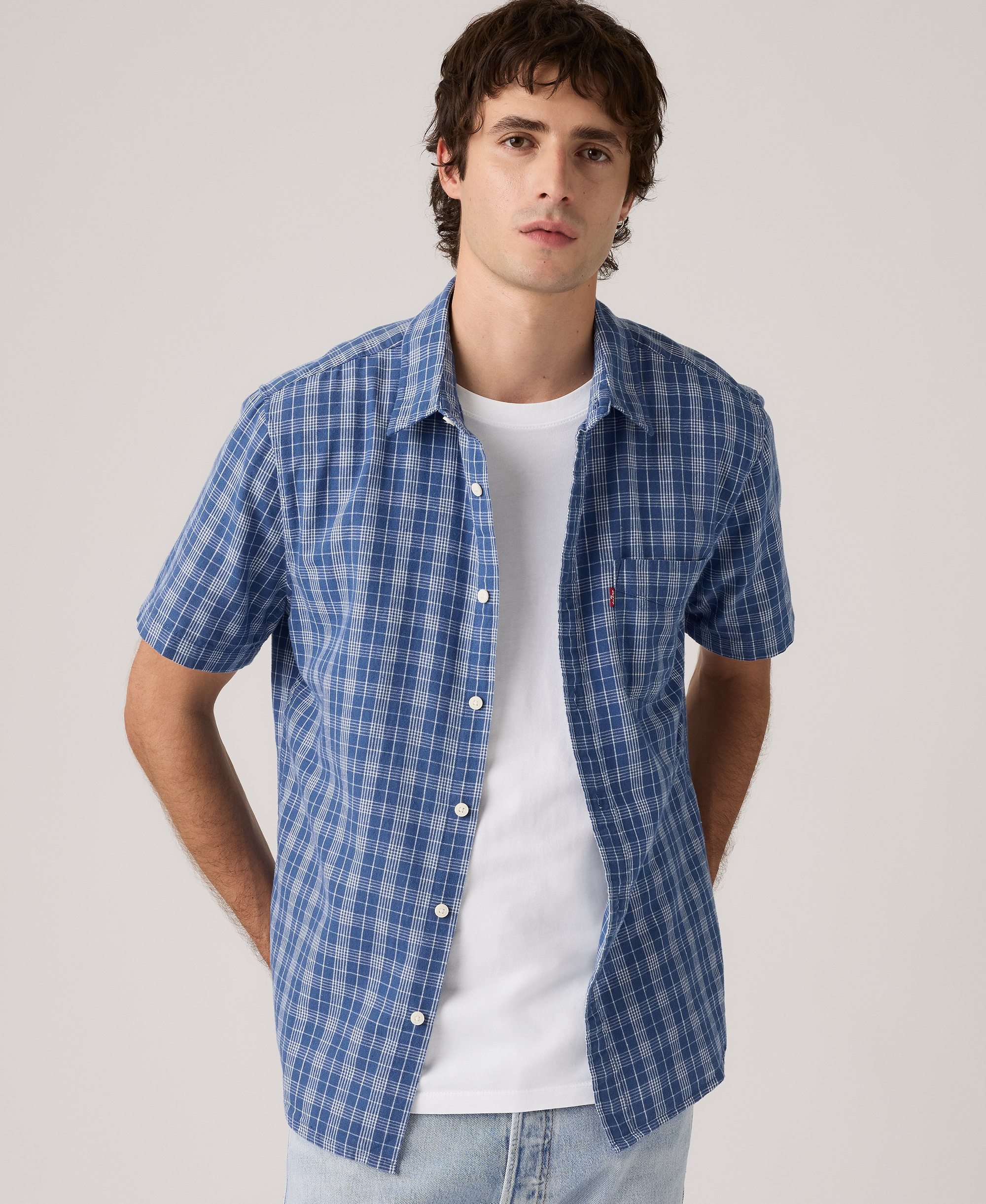 Levi's Men's Classic Pocket Short-Sleeve Shirt - Sunshine Blue