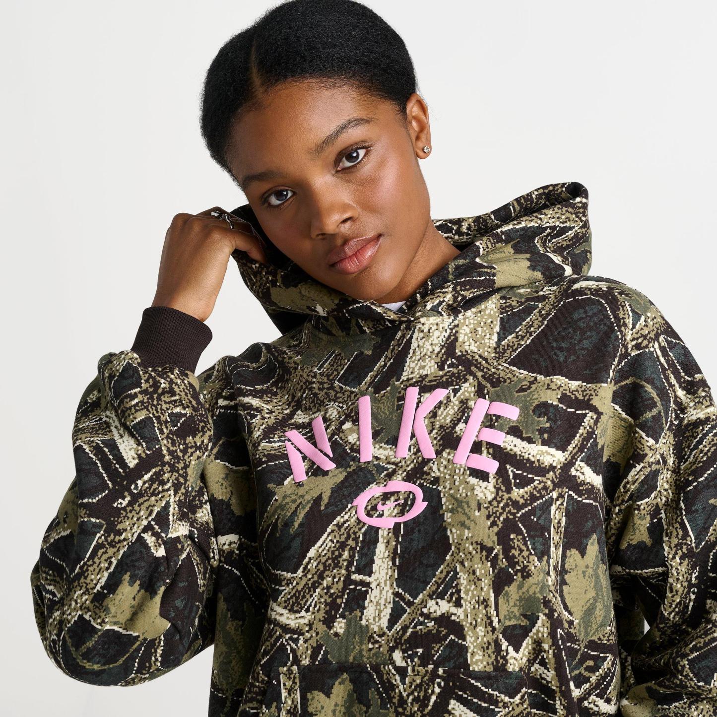 Women's Nithtke Studio Fleece Medium-Weight Camo Oversized Pullover Hoodie - Camo Green/Pink Rise