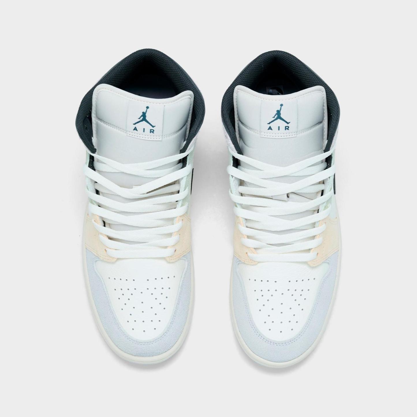 Men's Air Jordan Retro 1 Mid SE Casual Shoes - Sail/Iced Jade/Anthracite/Jade Aura - view 5
