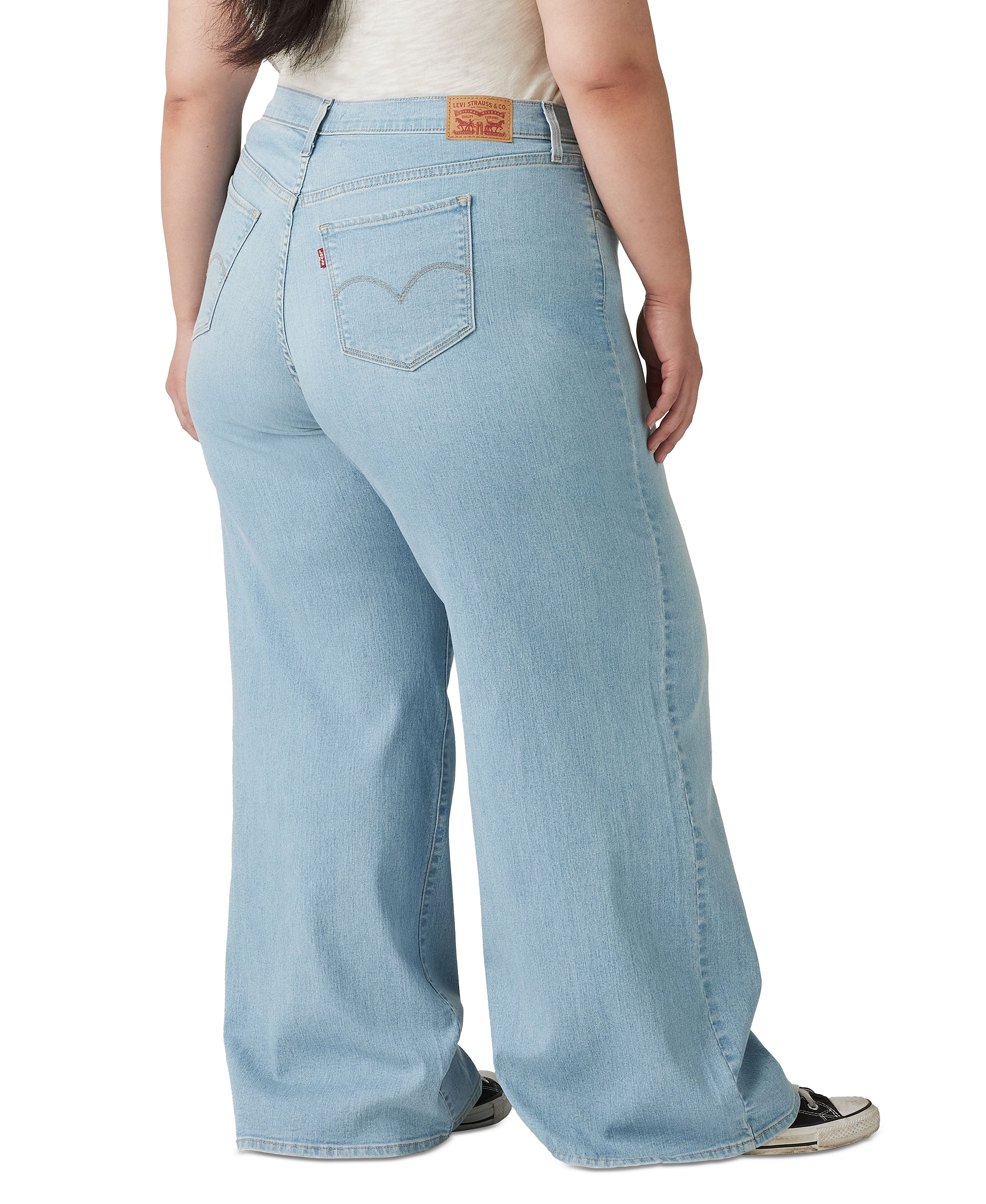 Levi's Women's 318 Shaping Stellar-Stretch Wide-Leg Jeans - Tall Glass Of Water