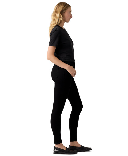 Levi's Women's 720 High-Rise Stretchy Super-Skinny Jeans - Black Squared