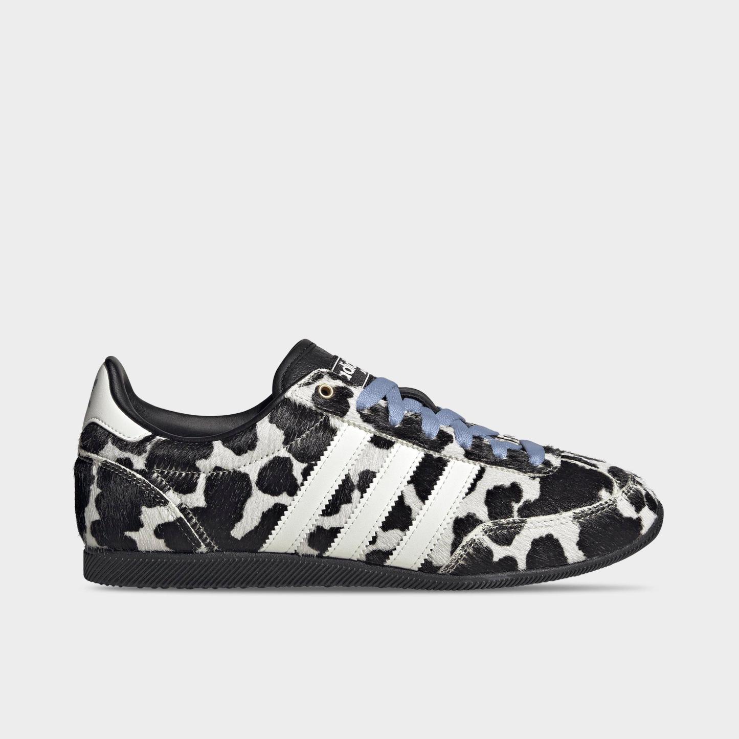 Women's adidas Originals Japan Casual Shoes - Part 3 - Core Black/Cream White/Gold Metallic - Left shoe facing left. Outside of the shoe.