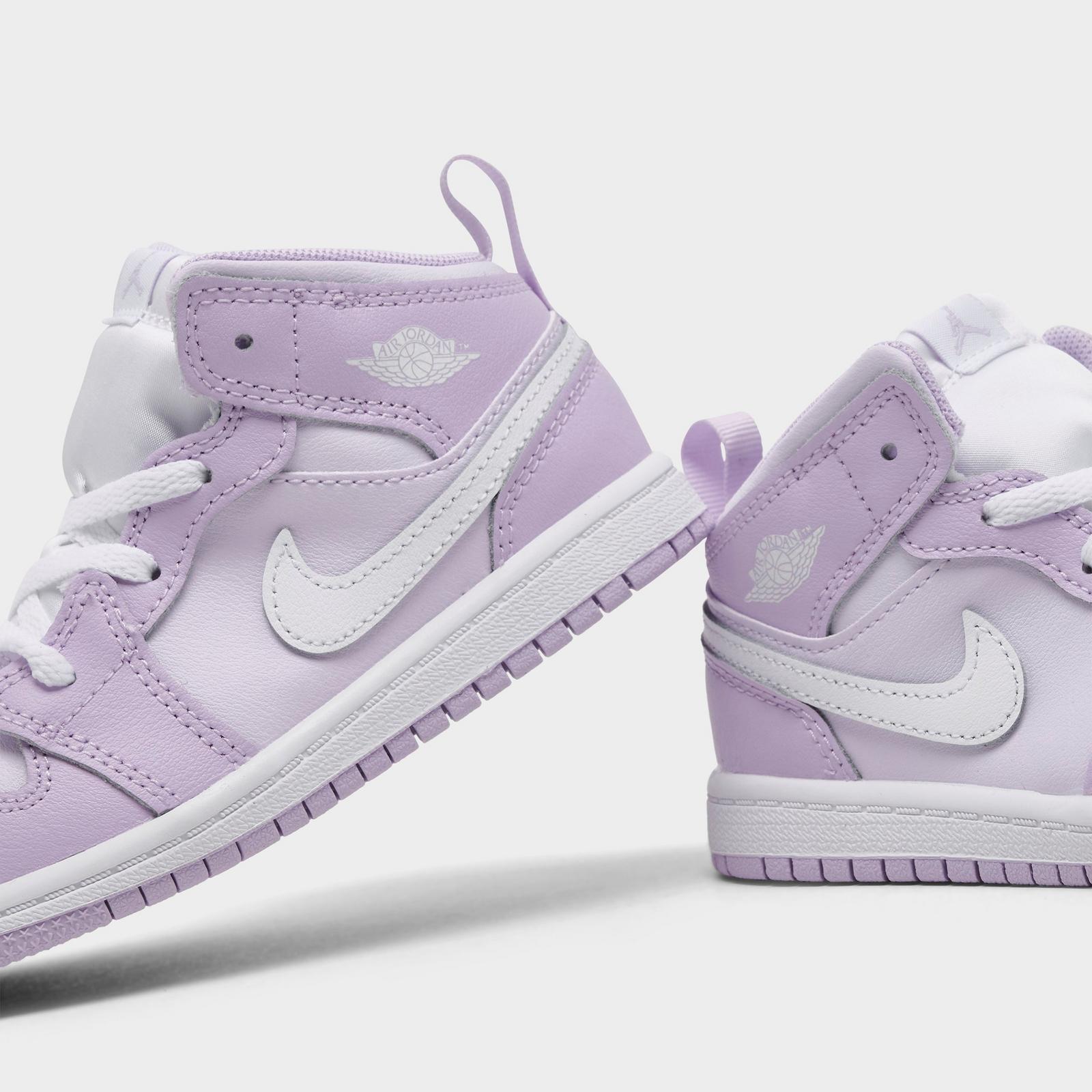 Kids' Toddler Air Jordan Retro 1 Mid Casual Shoes - Violet Mist/Barely Grape/White - view 3