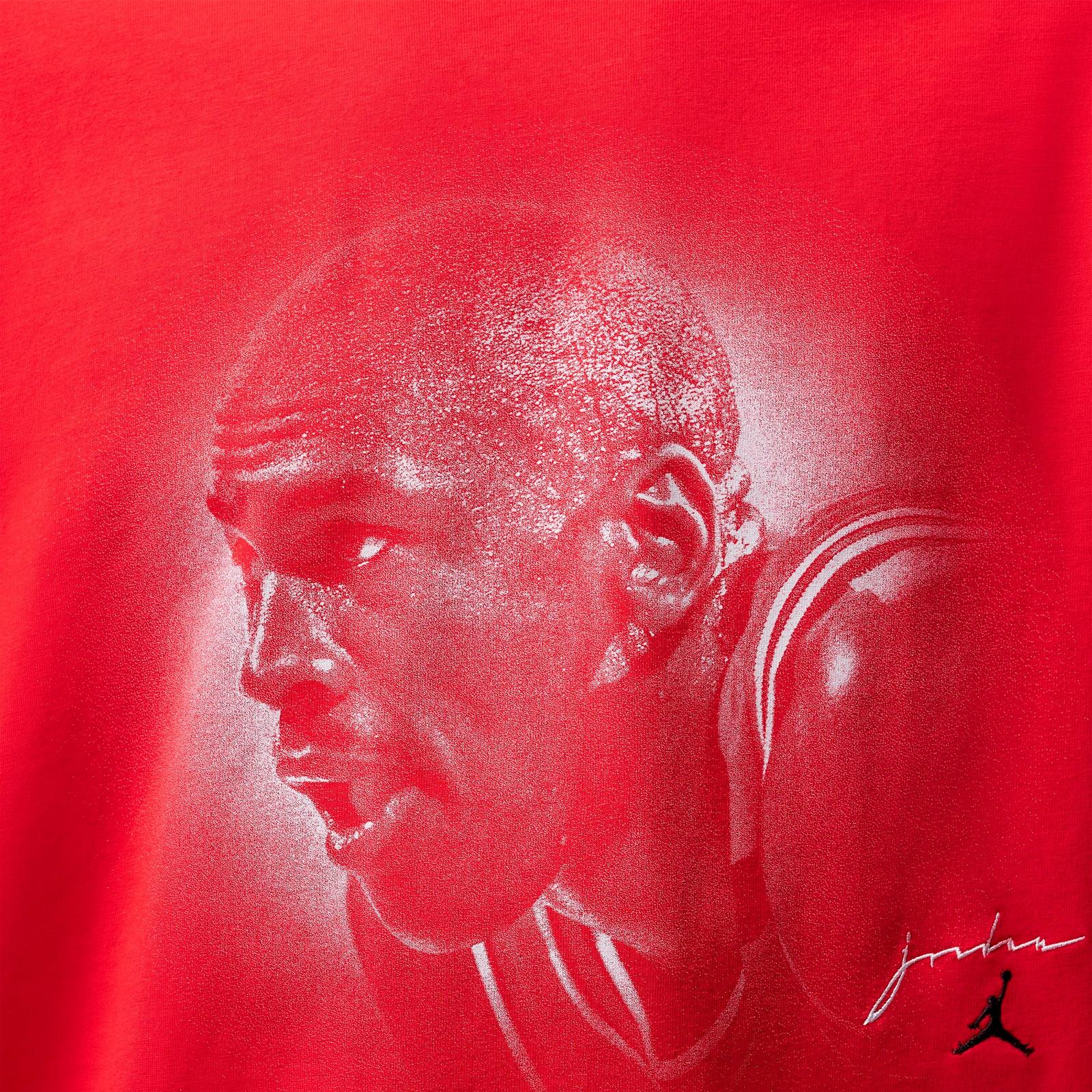 Men's Jordan Flight Essentials Big Face Graphic T-Shirt - University Red