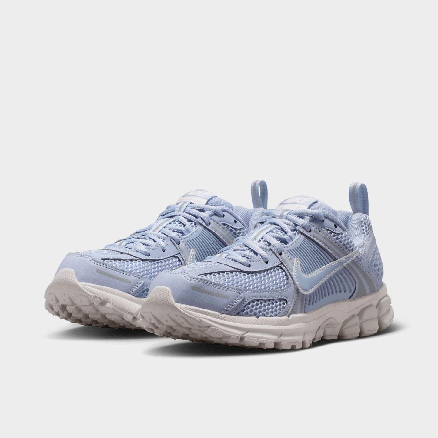 Big Kids' Nithtke Vomero 5 Casual Shoes - Part 1 - Ghost/Summit White/Platinum Tint/Ghost - Both shoes facing left