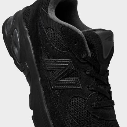 Big Kids' New Balance 2010 Casual Shoes - Black/Black - view 3