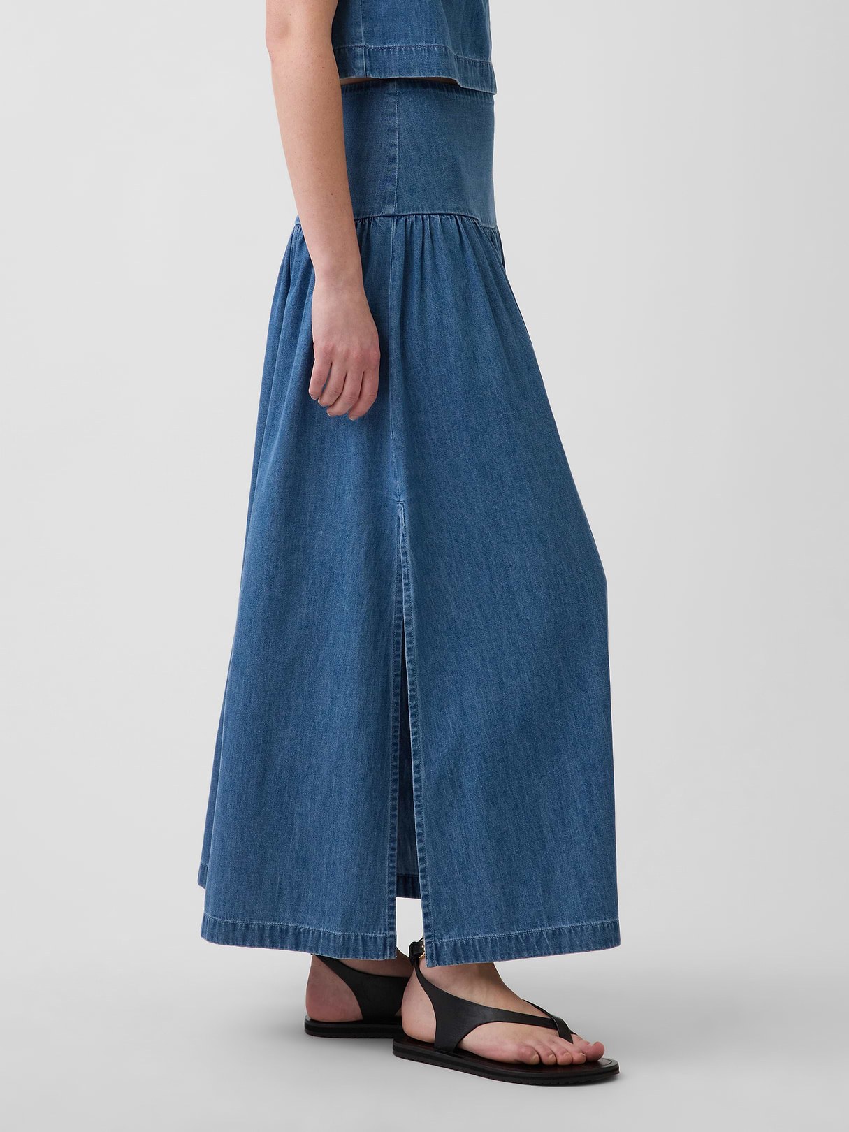Poplin Drop-Waist Maxi Skirt - Medium wash