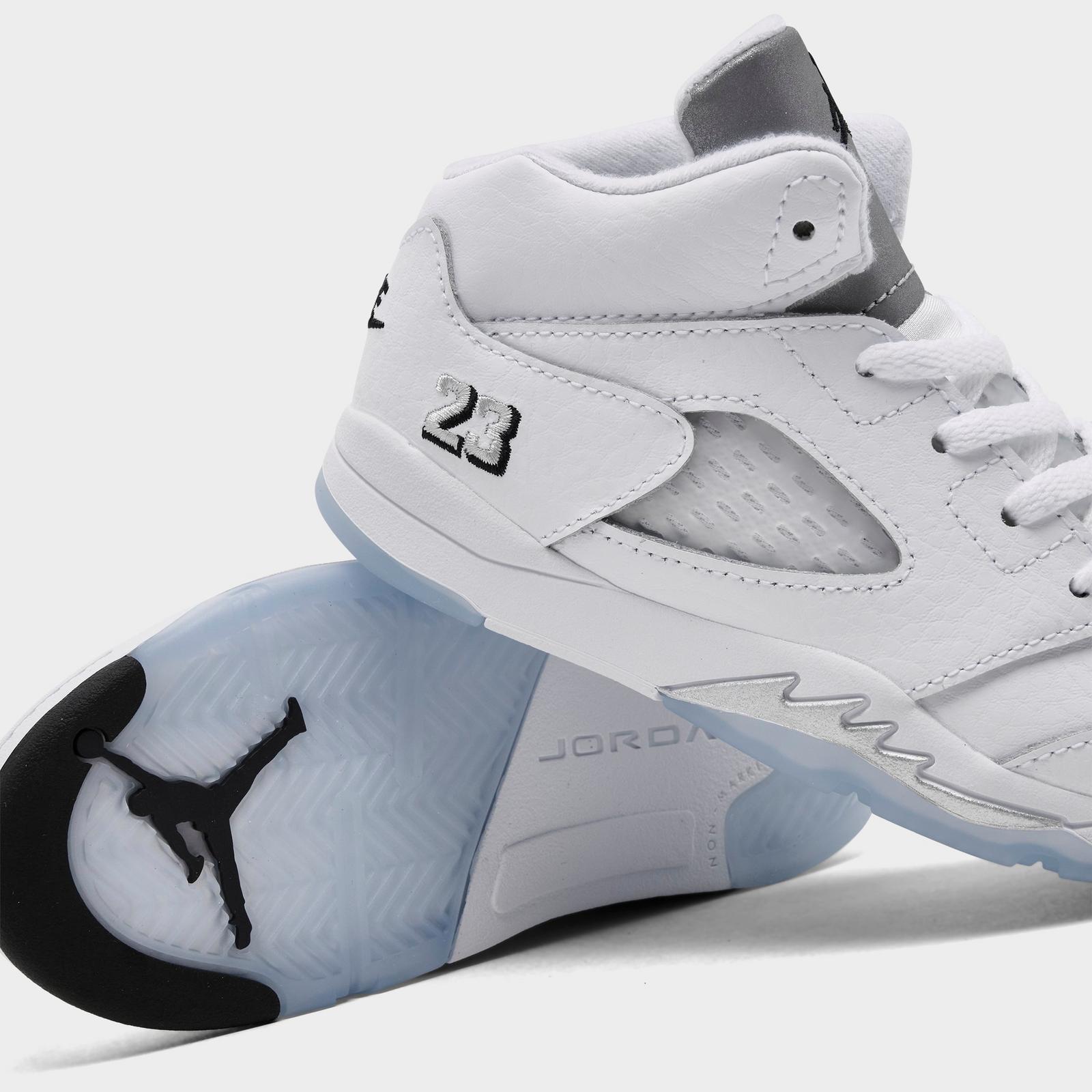 Kids' Toddler Air Jordan Retro 5 Basketball Shoes - White/Metallic Silver/Black - view 3