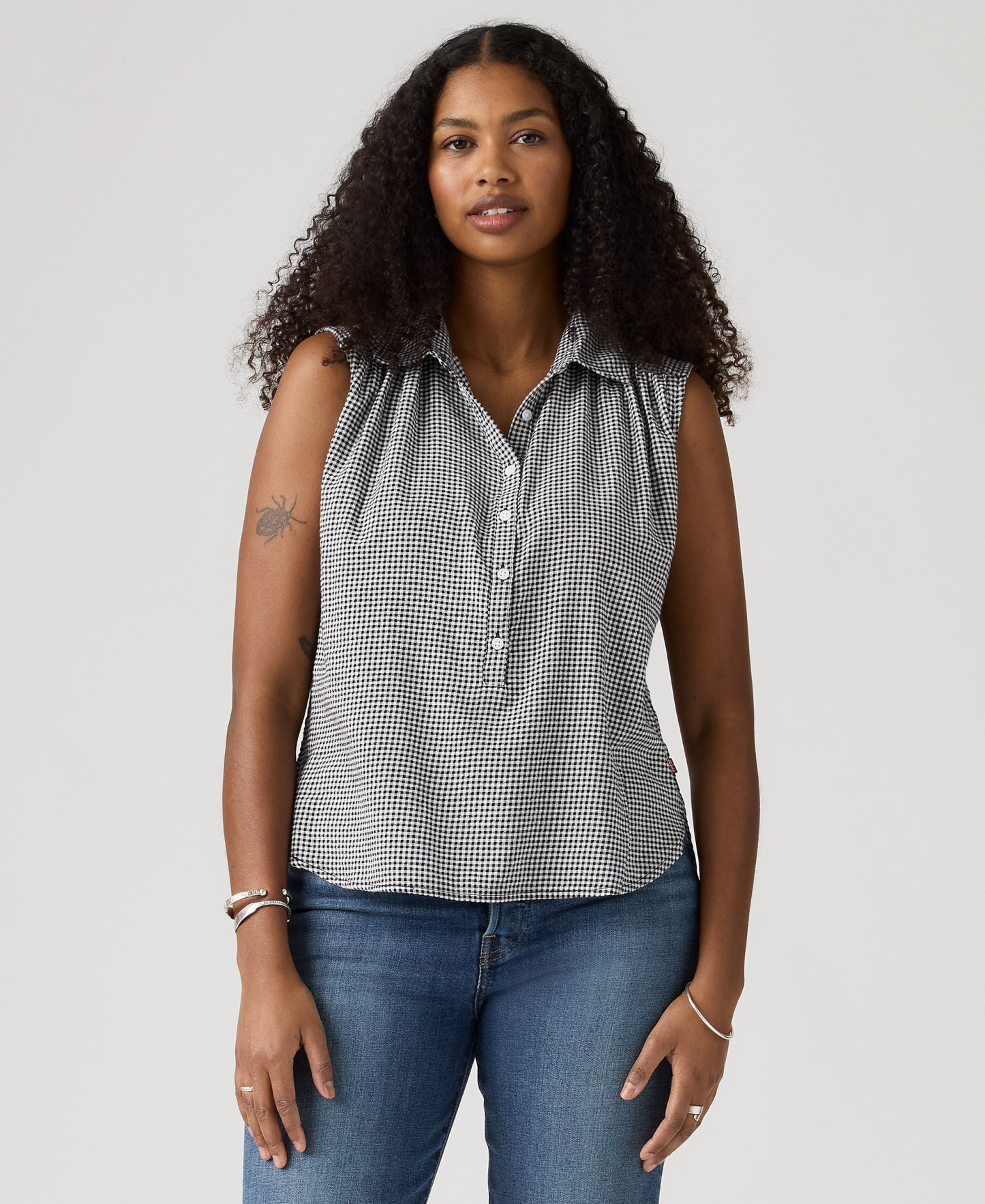 Levi's Women's Londynn Point Collar Relaxed-Fit Top - Patricia Check Anthracite Night