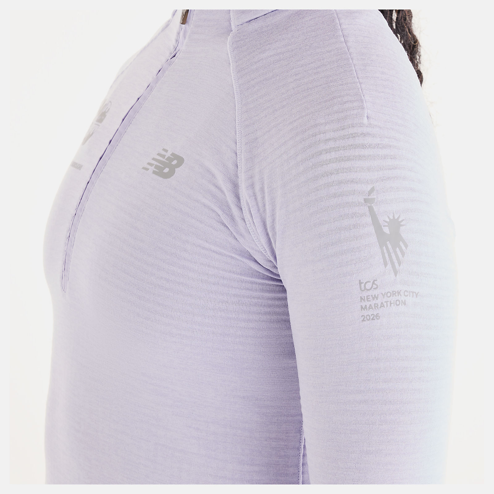 Isio-Maya is wearing size S and is 5'8"/172.72cm. Chest: 34"/86.36cm, Waist: 27.5"/69.85cm, Hips: 39"/99.06cm