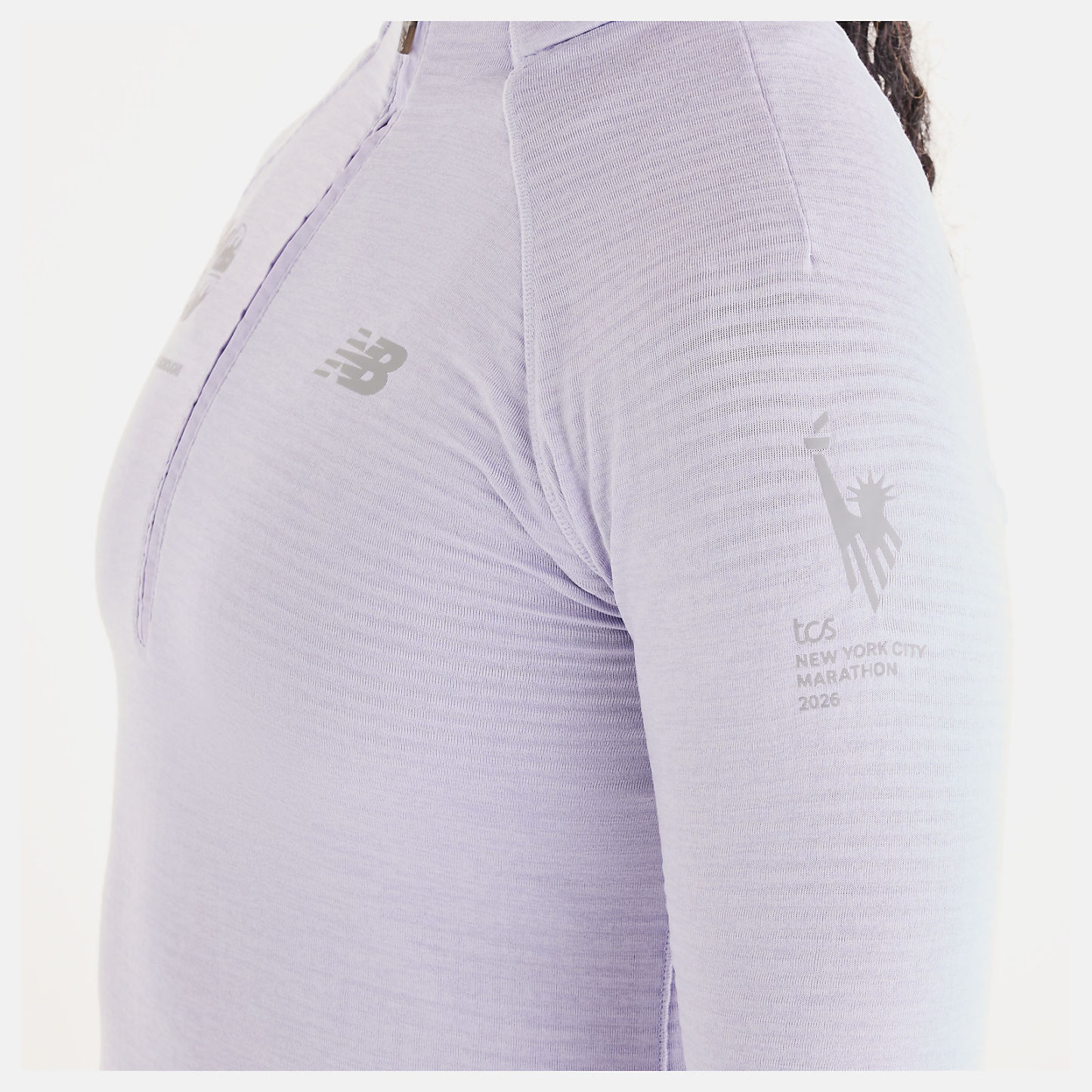 Isio-Maya is wearing size S and is 5'8"/172.72cm. Chest: 34"/86.36cm, Waist: 27.5"/69.85cm, Hips: 39"/99.06cm