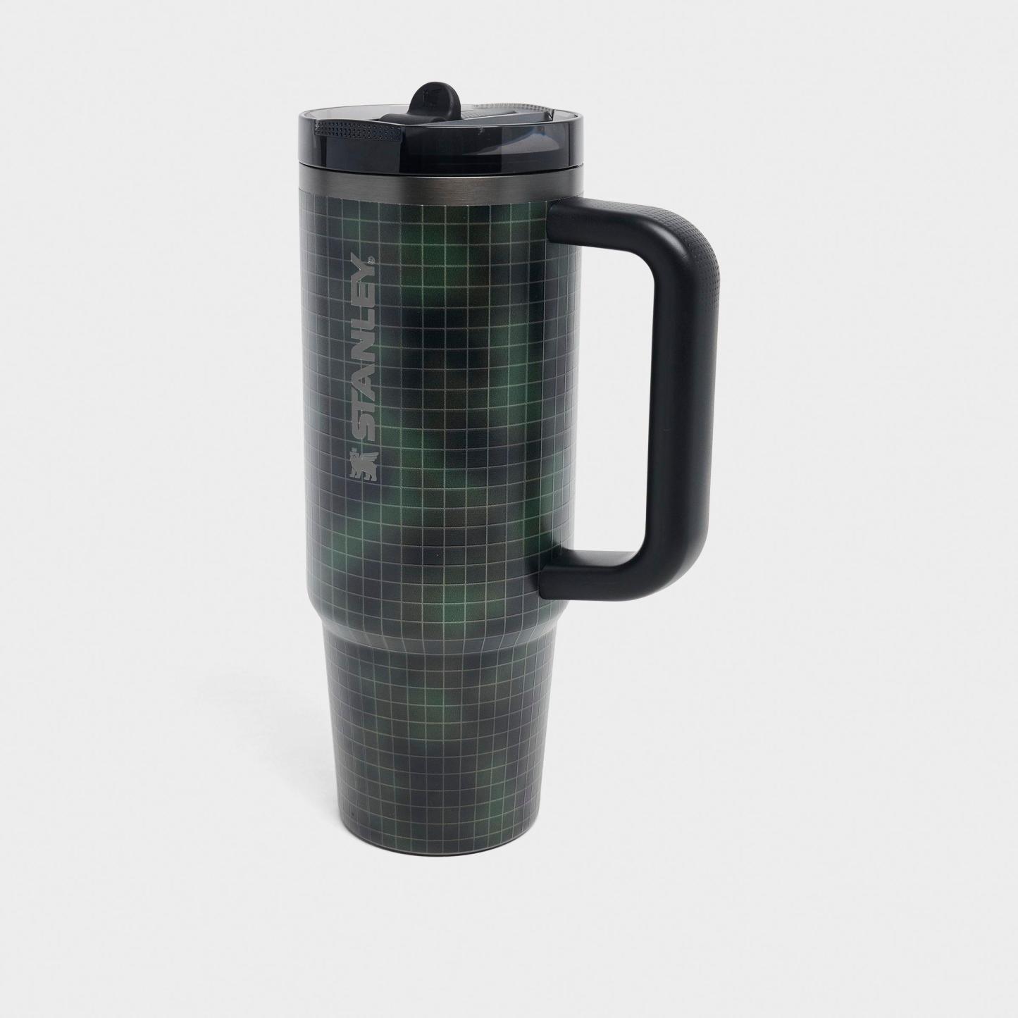 Stanley x Caitlin Clark Quencher ProTour Flip Straw Tumbler (30 oz) - Dried Pine Blur