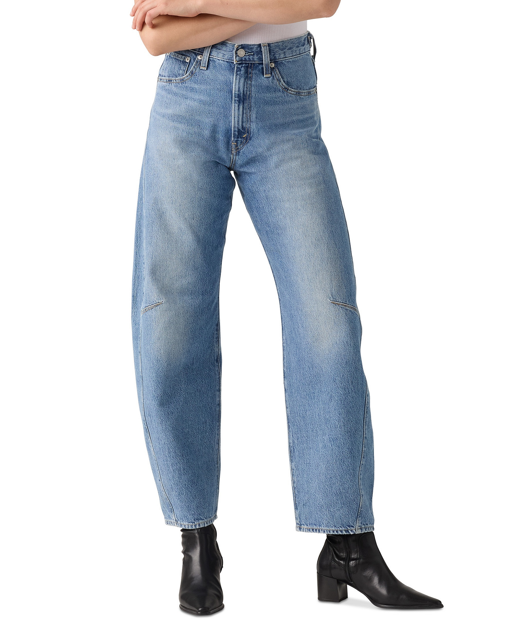 Levi's Women's Cinch High-Rise Barrel-Leg Jeans - Let Love In