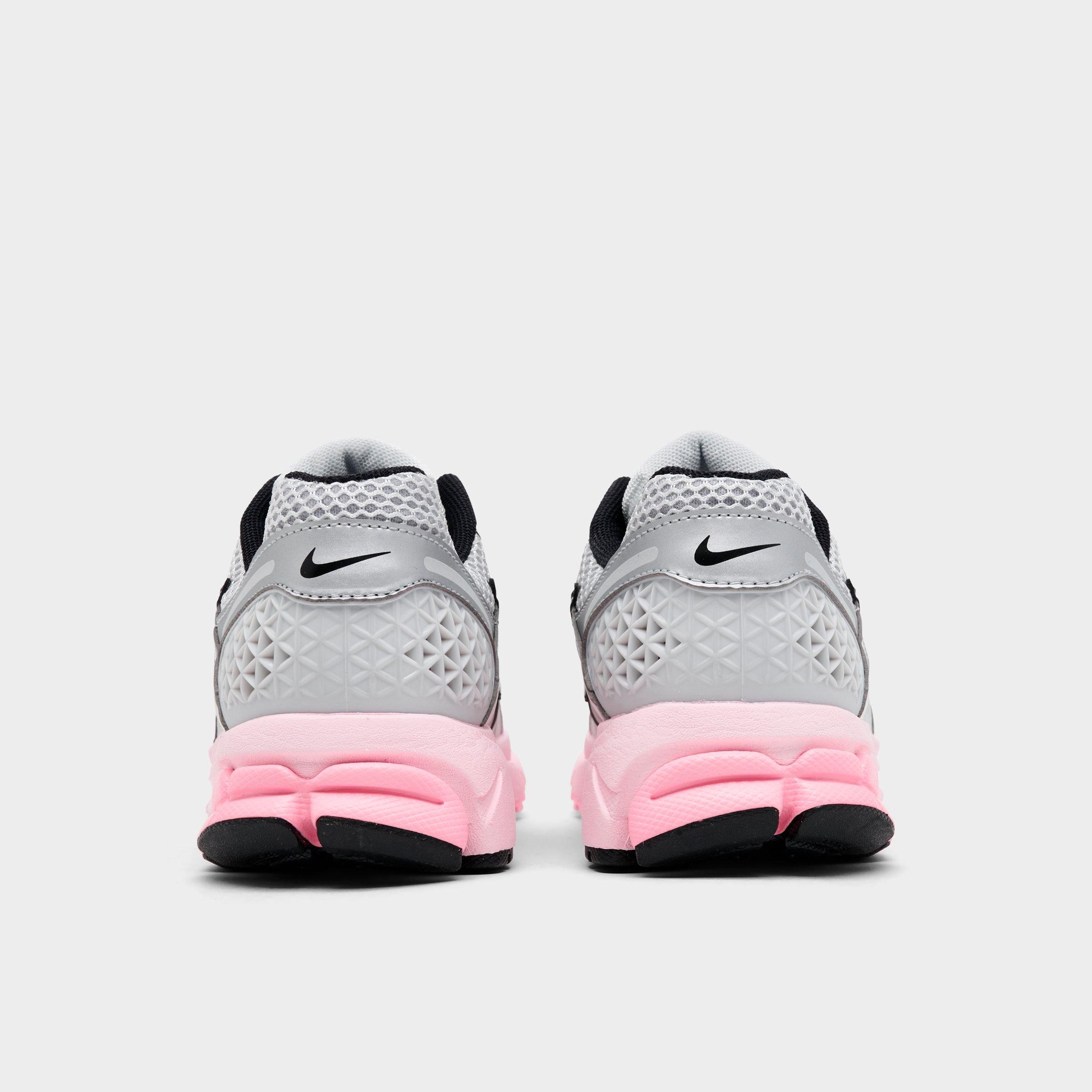 Women's Nithtke Zoom Vomero 5 Casual Shoes - Part 2 - Photon Dust/Pink Foam/Medium Soft Pink/Metallic Silver - Back view