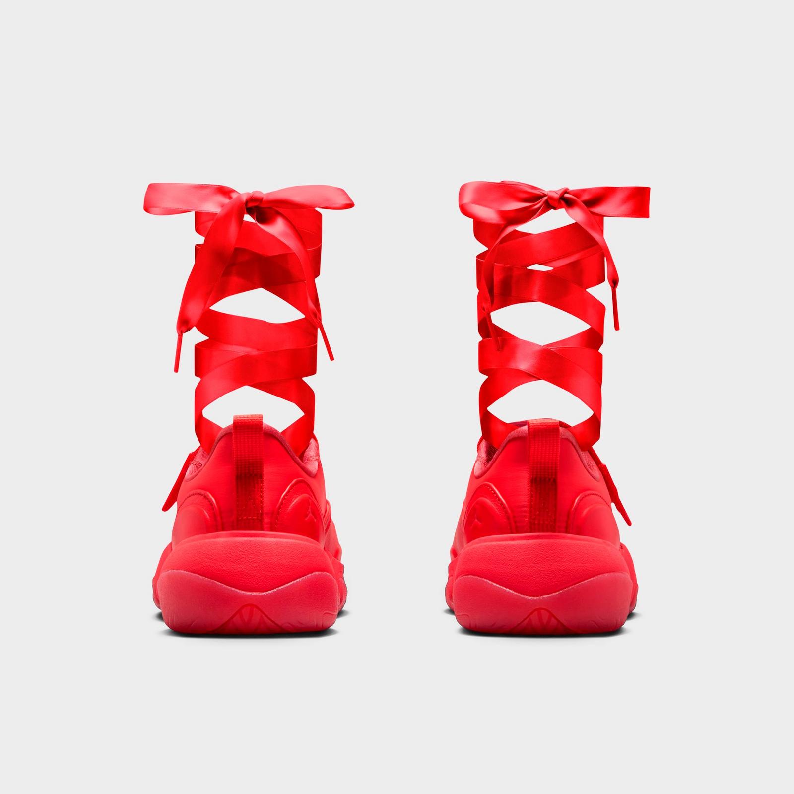 Women's Jordan Pointe Casual Shoes - Chile Red/Deep Maroon/Pueblo Red - Left shoe facing left. Outside of the shoe. - view 4