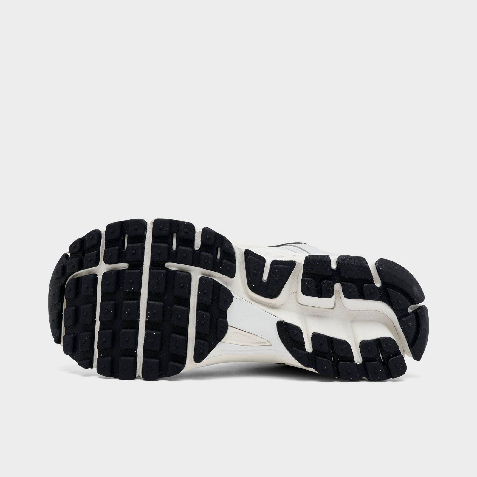 Big Kids' Nike Vomero 5 Casual Shoes - Photon Dust/Gridiron/Sail/Chrome