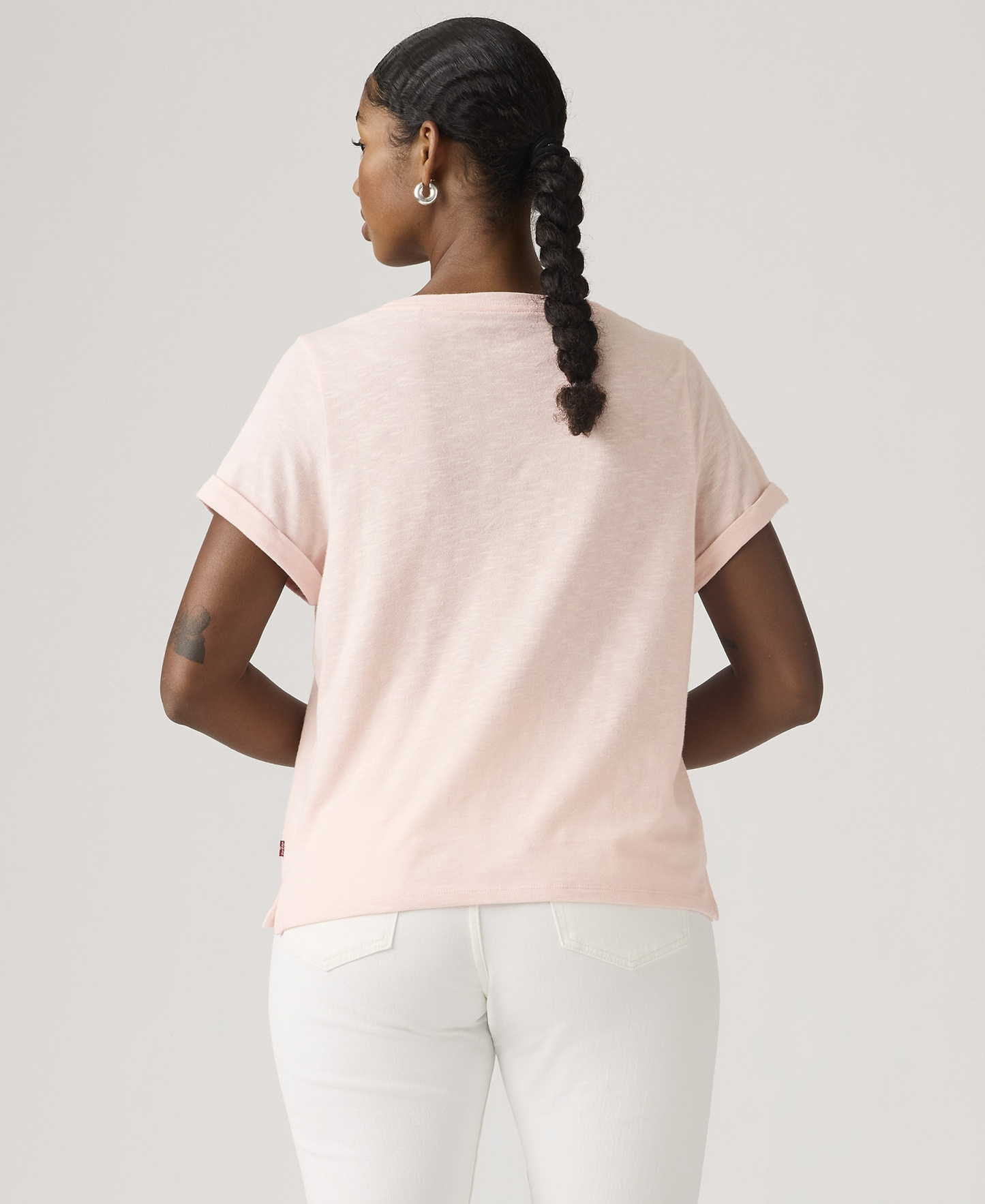 Levi's Women's Graphic Julie Pocket Crewneck Cotton T-Shirt - Red Flower Pocket Crystal Pink