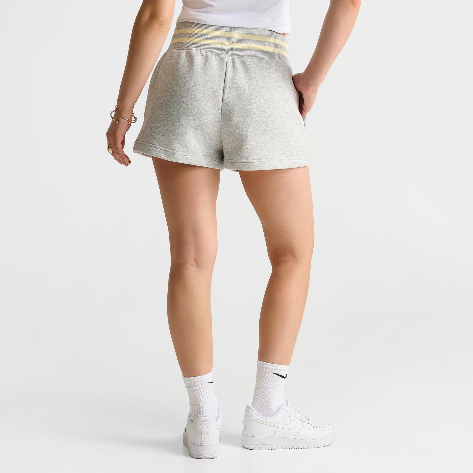 Women's Nike Sportswear Phoenix Fleece 4" High-Waisted Shorts - Pure Platinum/Heather/Midnight Navy