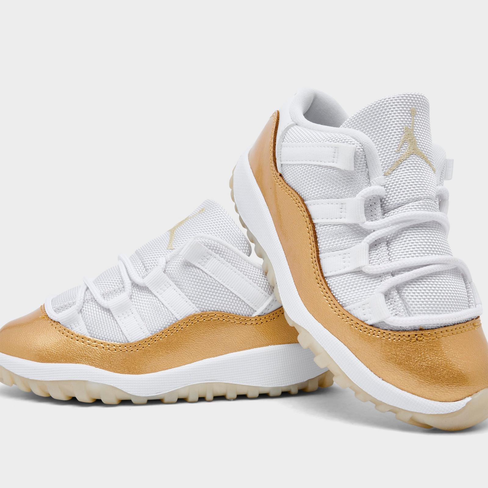 Kids' Toddler Air Jordan Retro 11 Low Basketball Shoes - White/Metallic Gold/Team Gold - view 3