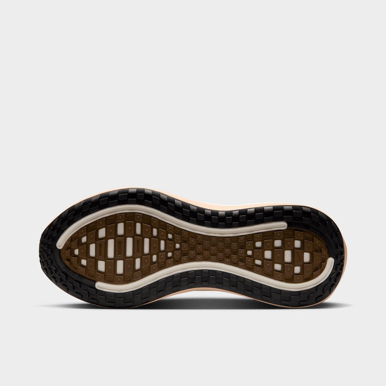 Women's Nike Vomero Plus Running Shoes - Summit White/Dark Hazel/Sanddrift/Metallic Gold